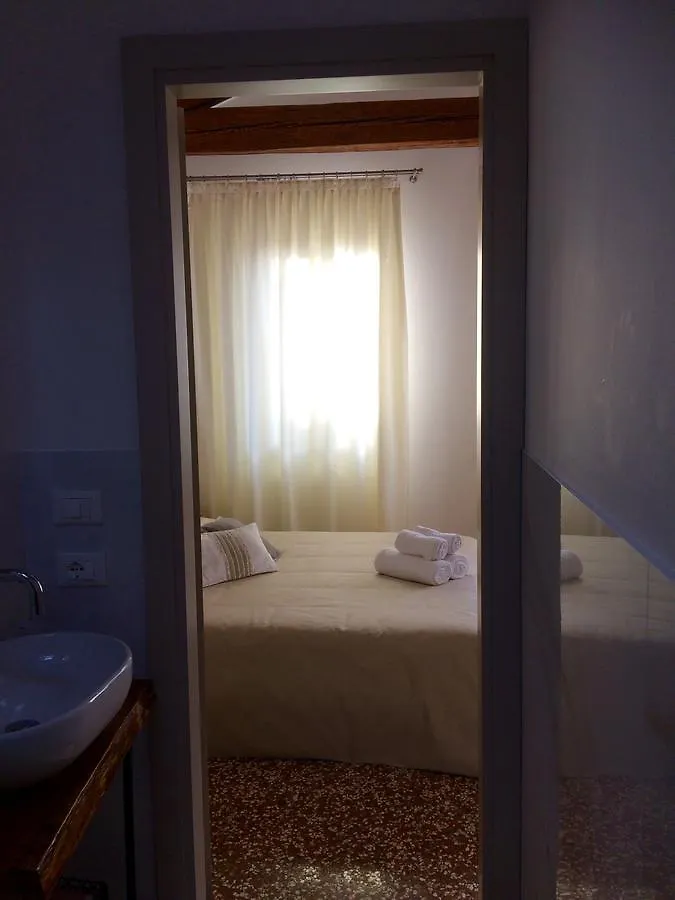 B&B Al Pozzo Di Luce Venise Couette-café